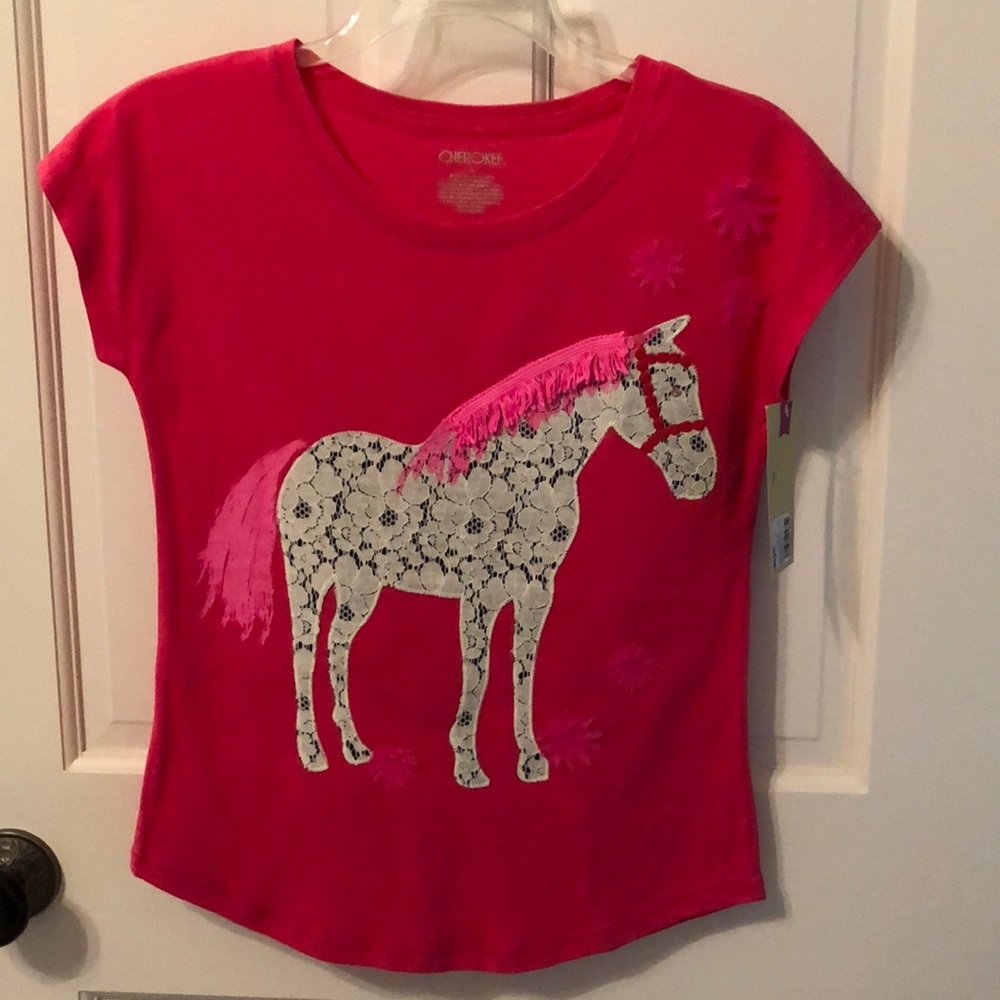Girls pink top with lace horse. New.